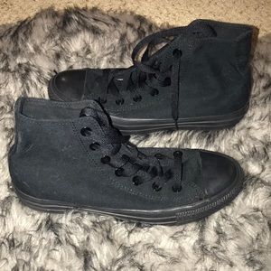 All black converse